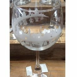 Flash Sale 🤩 Disney Goblet Wine Glass - Epcot World Showcase - Etched 😍